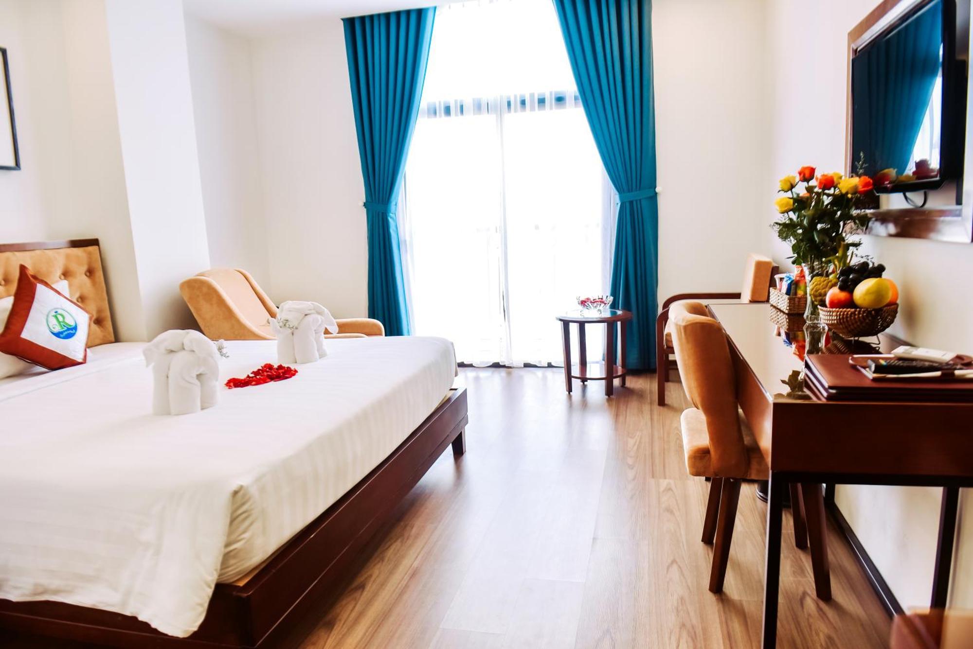 Ritzy Boutique Hotel Da Nang Beach Zewnętrze zdjęcie